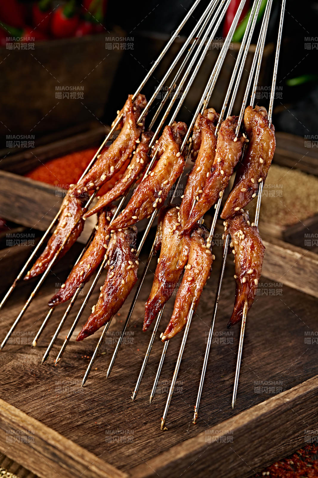 特色烧烤 炭烤鸡翅尖图片