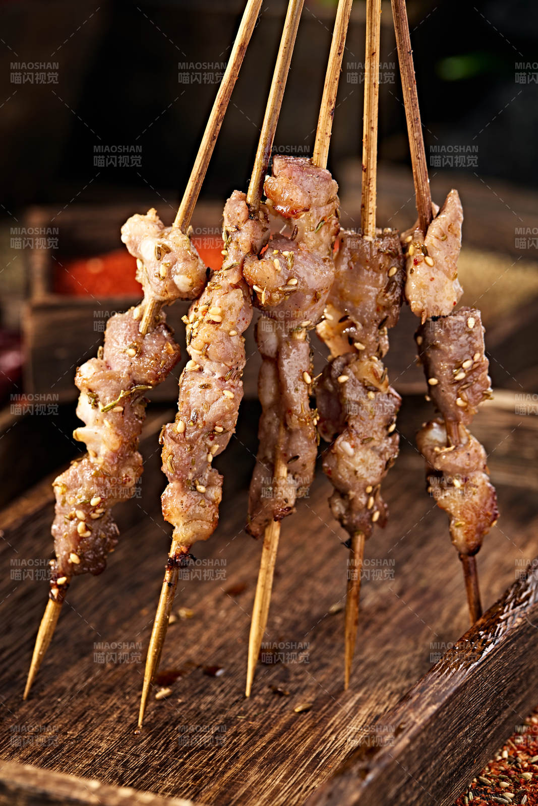 美味烧烤炭烤美味羊肉串图片