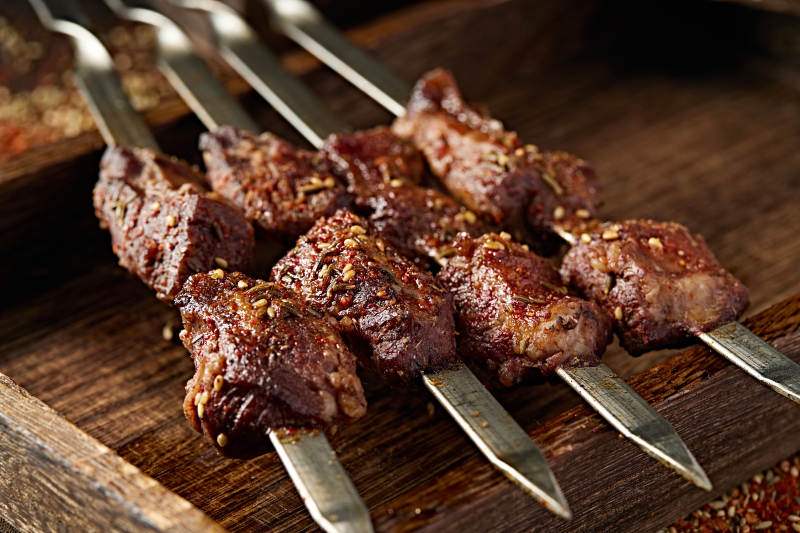 锦州烧烤炭烤大串油边肉图片