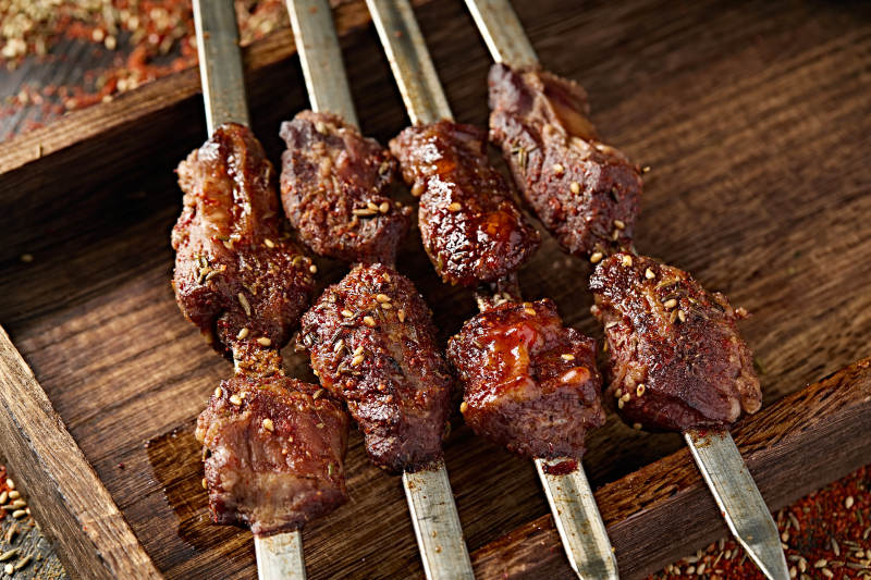 锦州烧烤炭烤大串油边肉图片