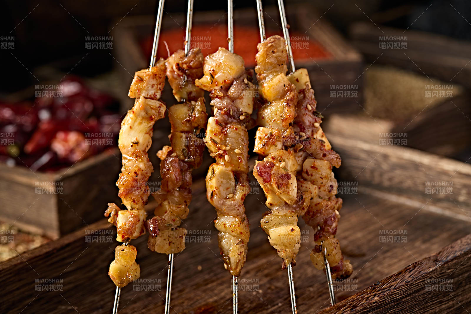 炭烤美味羊肉筋图片