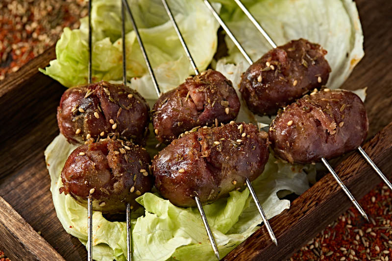 特色美味烧烤炭烤自制QQ肠图片