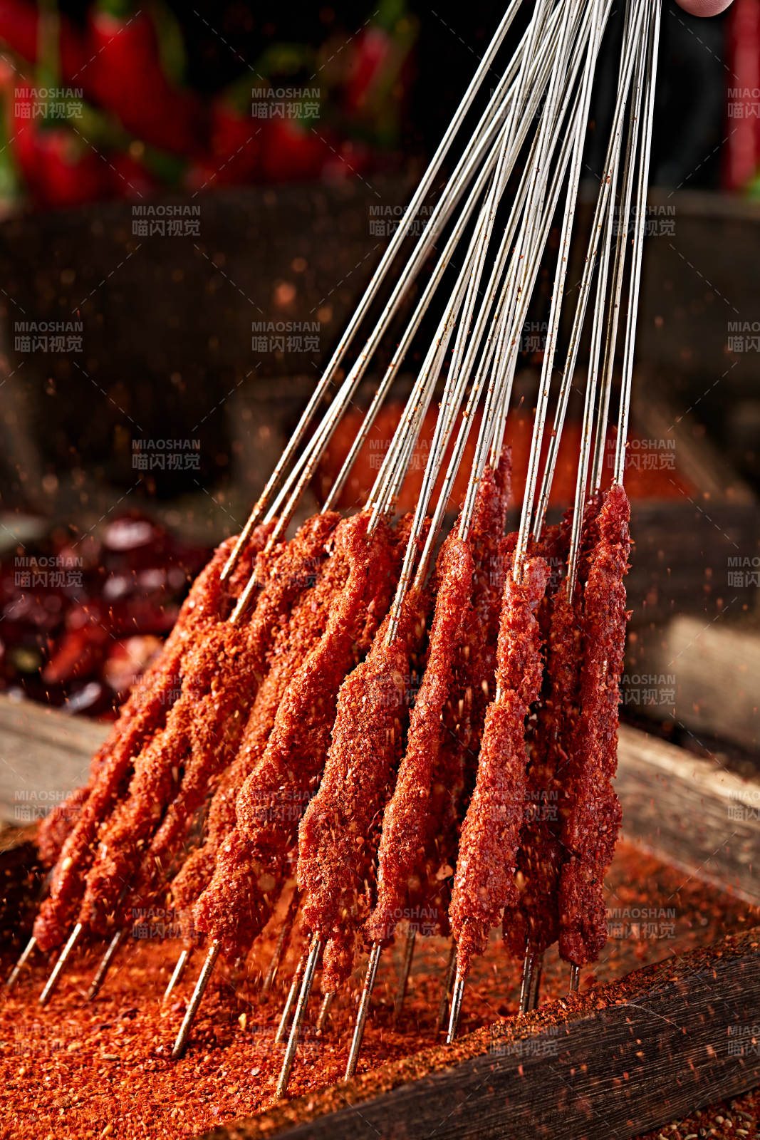 锦州特色辣子生鲜牛肉串刺身图片