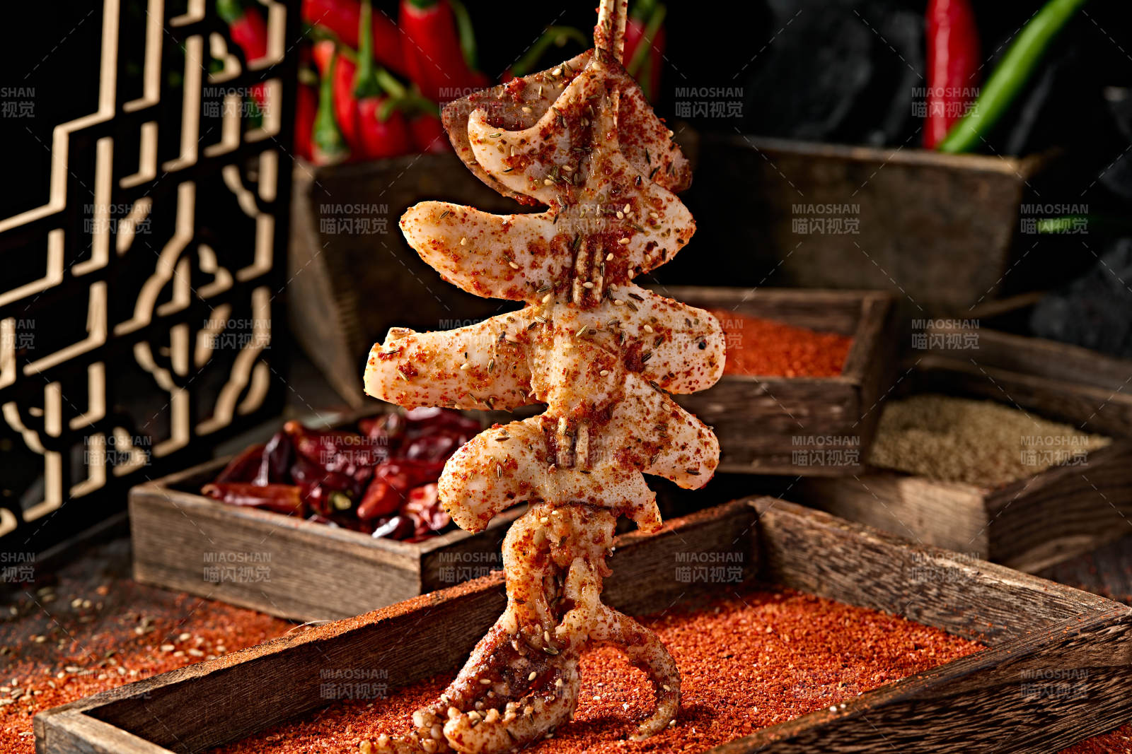 风味铁板香烤大鱿鱼图片