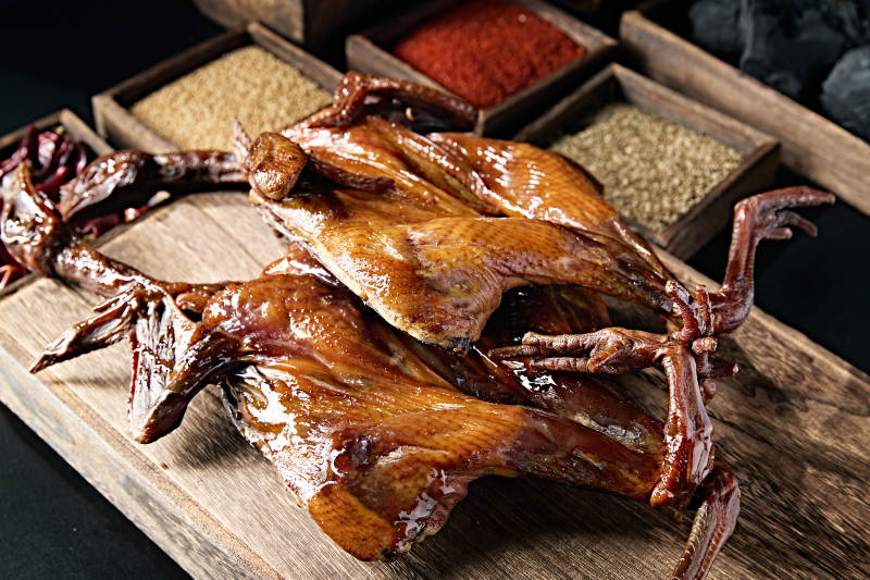 分切油浸风干鸡块图片