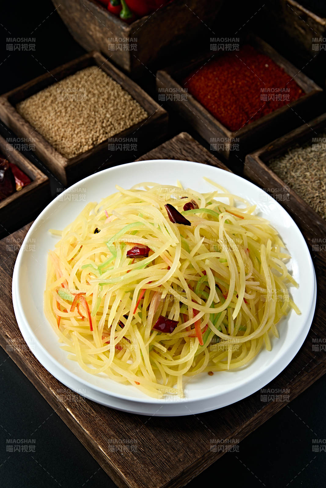 炝炒酸辣土豆丝图片