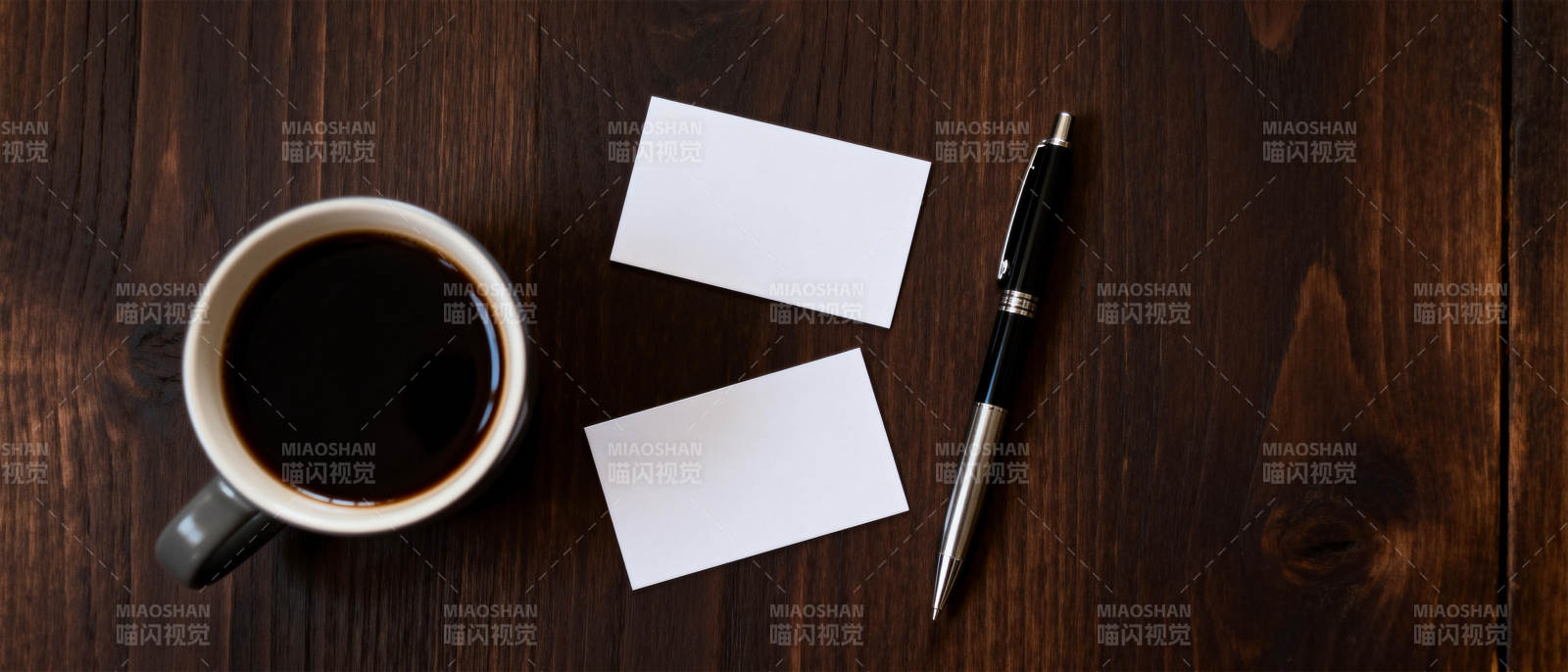 咖啡笔与名片图片