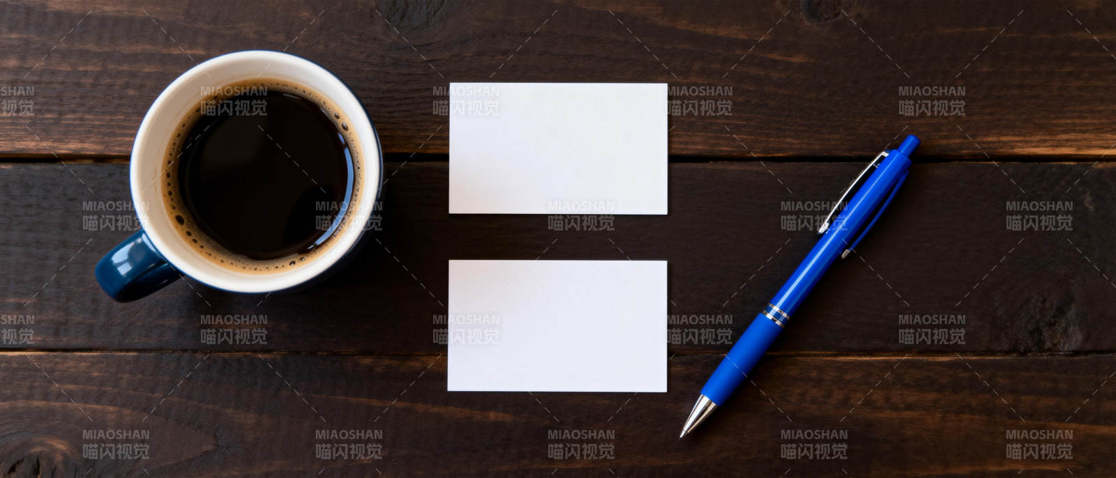 咖啡笔与名片图片