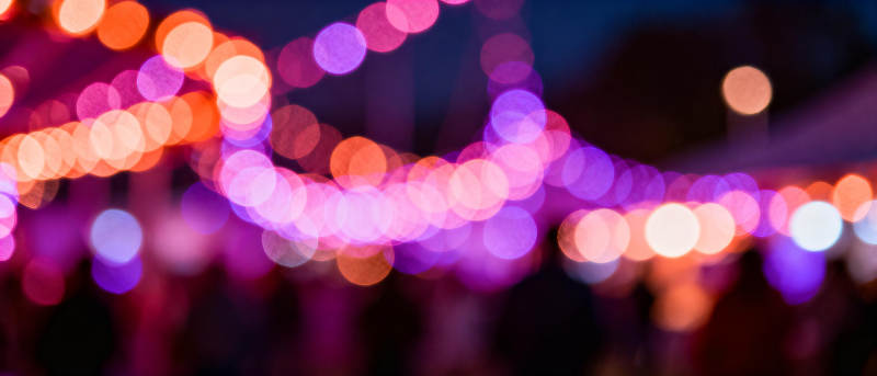 彩灯闪烁夜景图片