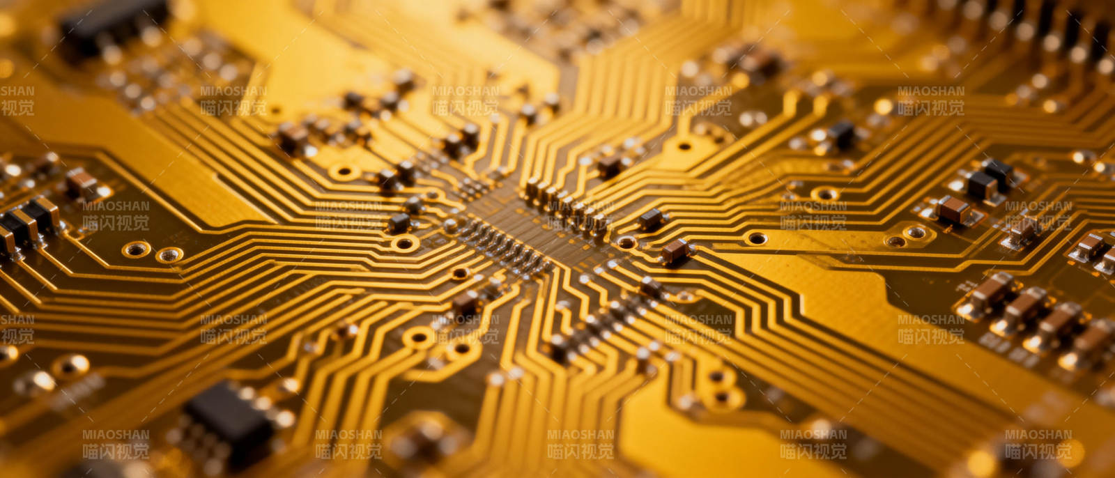 电路板特写图片