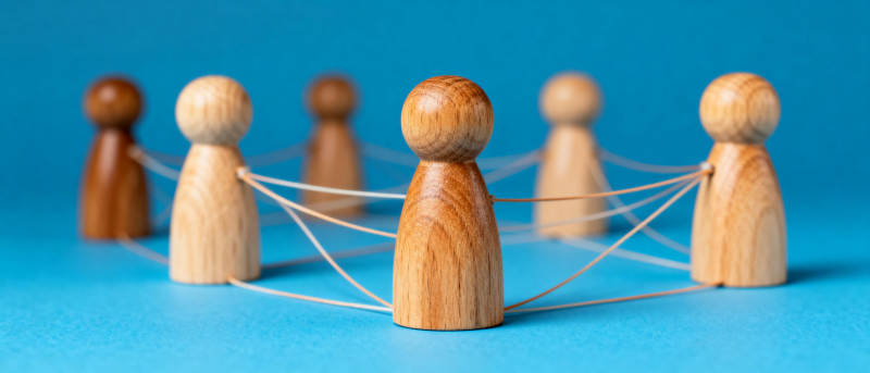 木偶相连 象征团结图片