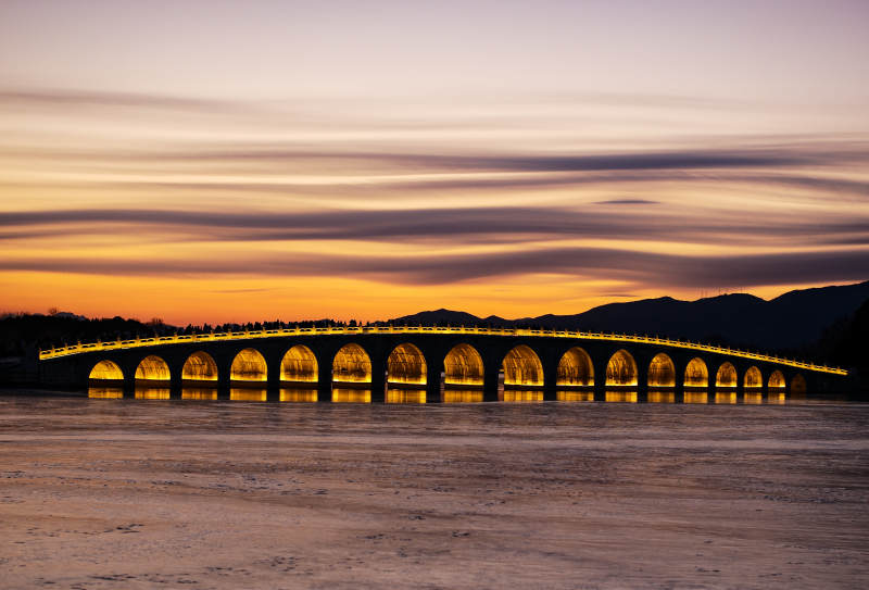 颐和园十七孔桥夕照图片