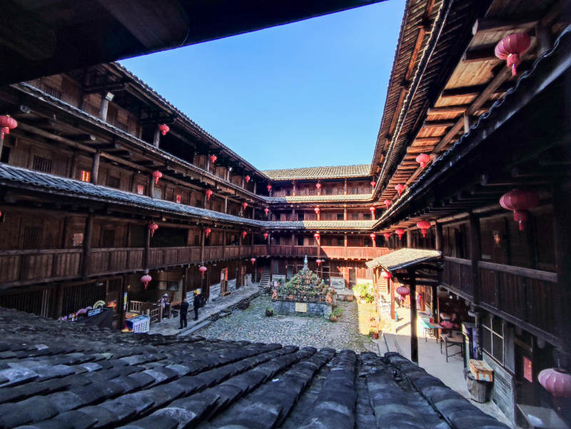 福建土楼庭院风光图片