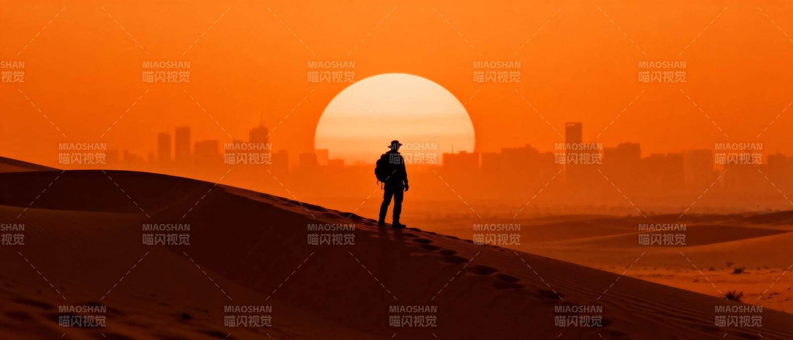 沙漠日落剪影图片