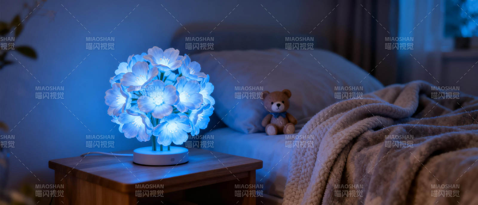 花形夜灯温馨卧室图片