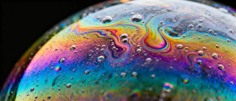 彩虹泡泡特写图片
