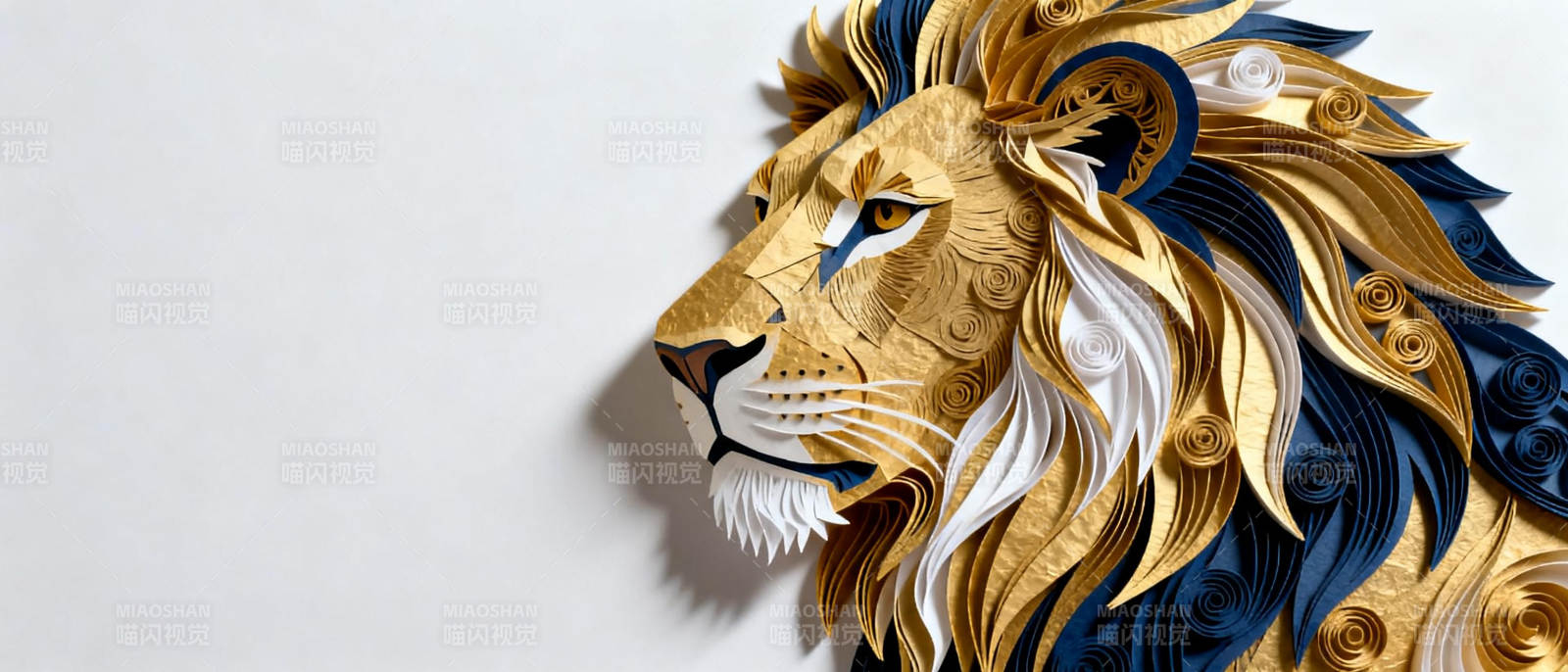 金色狮王侧影图片