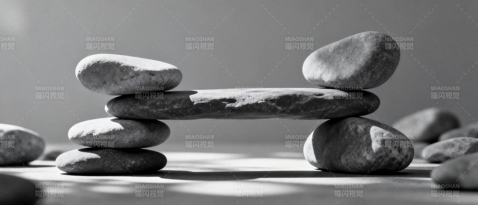 石之平衡图片
