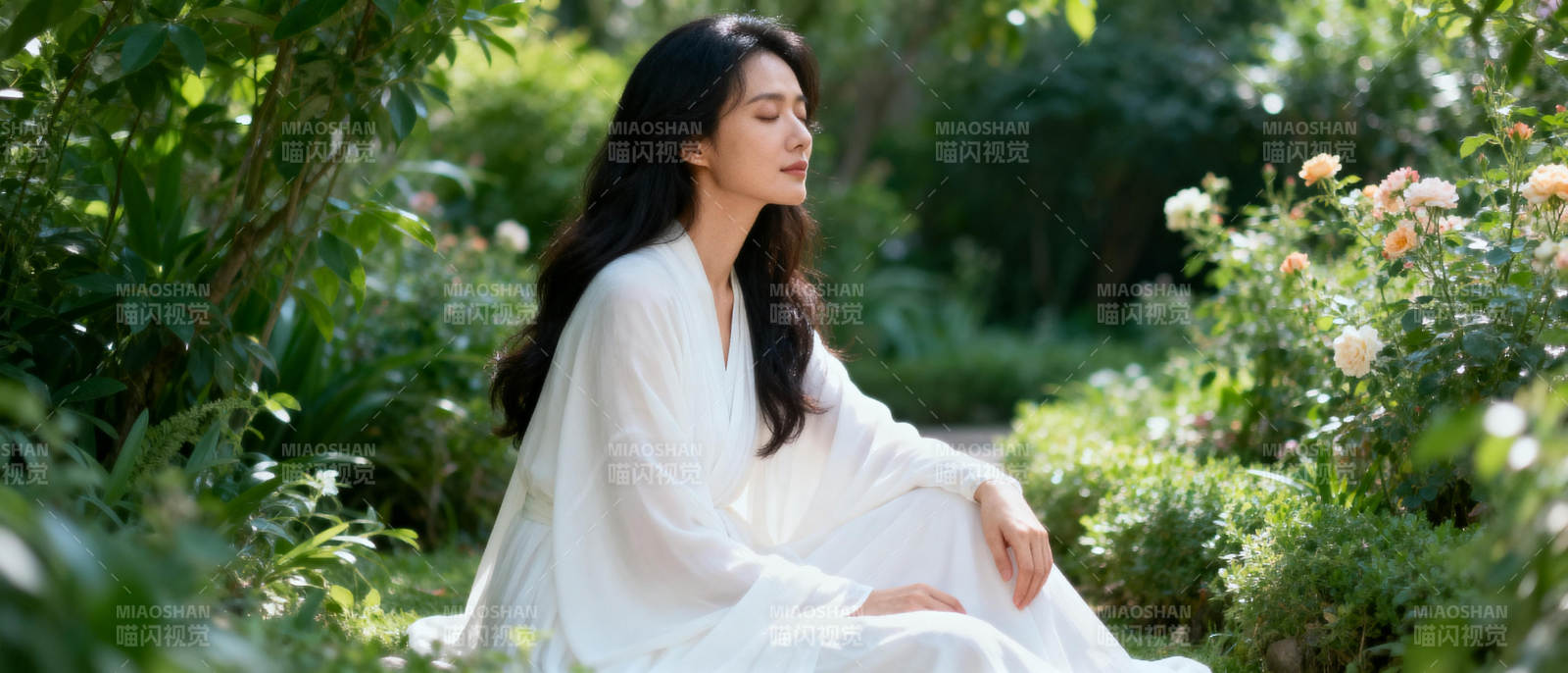 花间静坐 白衣如雪图片