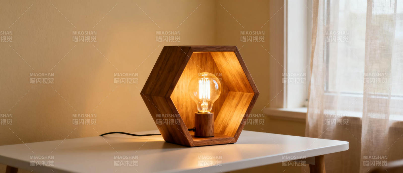 六边形木灯温暖光图片