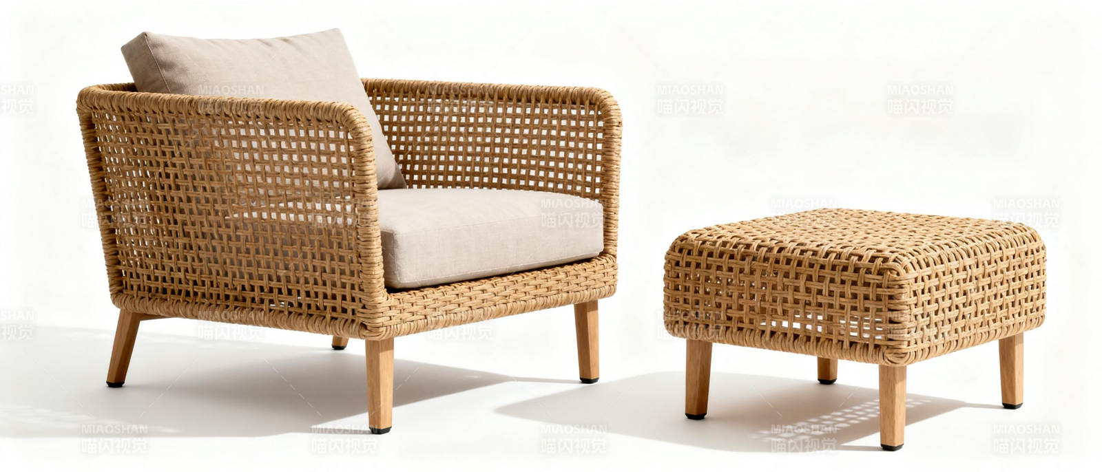 藤编休闲椅与脚凳图片