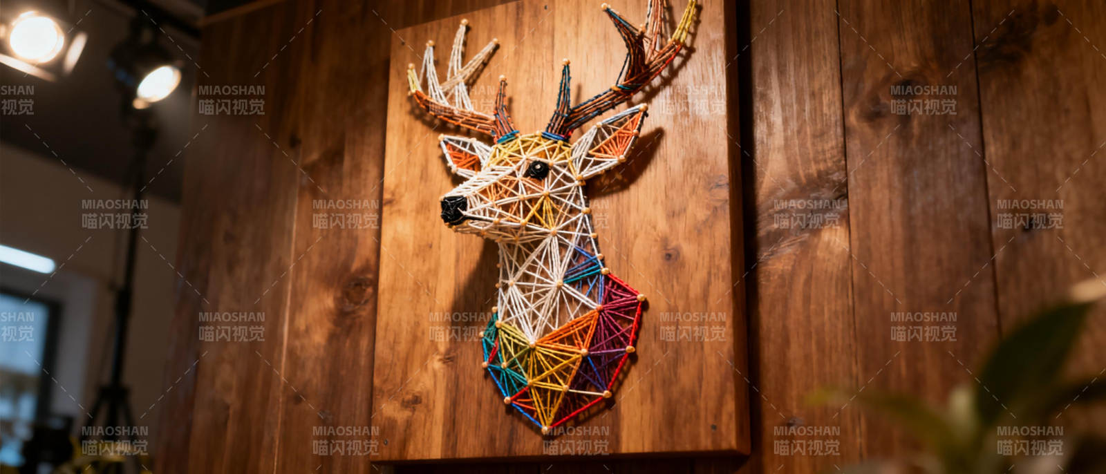 几何鹿头装饰图片