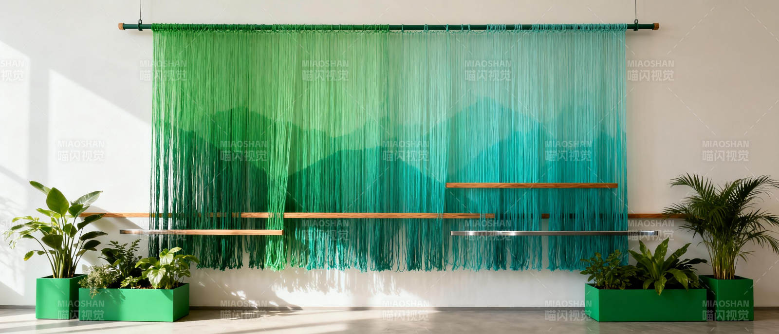 绿意盎然的室内装饰图片