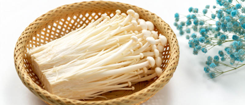 新鲜金针菇摆盘图片