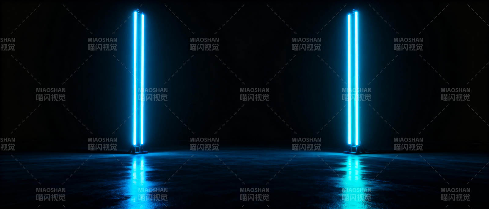 蓝光双柱夜景图片