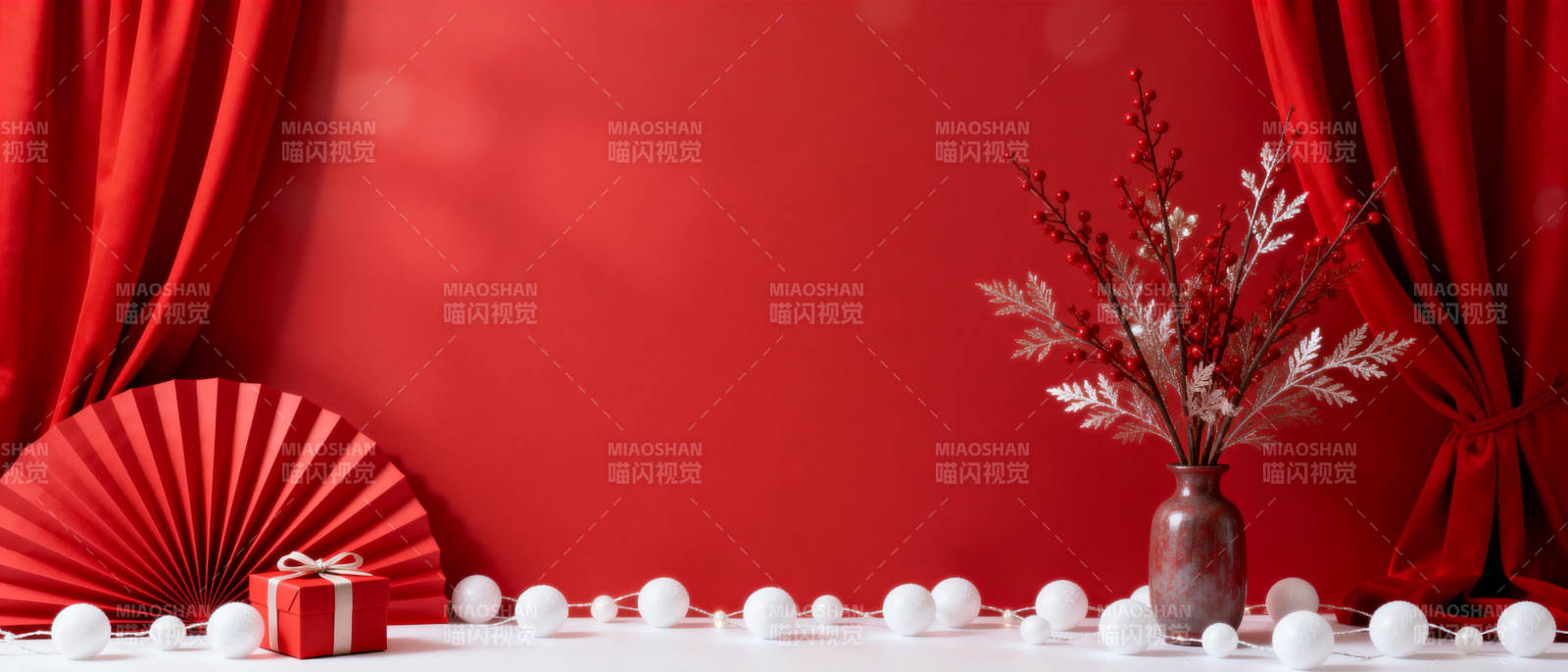 红色圣诞装饰场景图片
