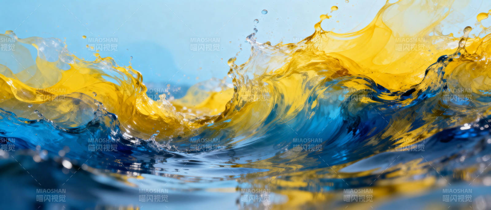 黄蓝水浪飞溅图片