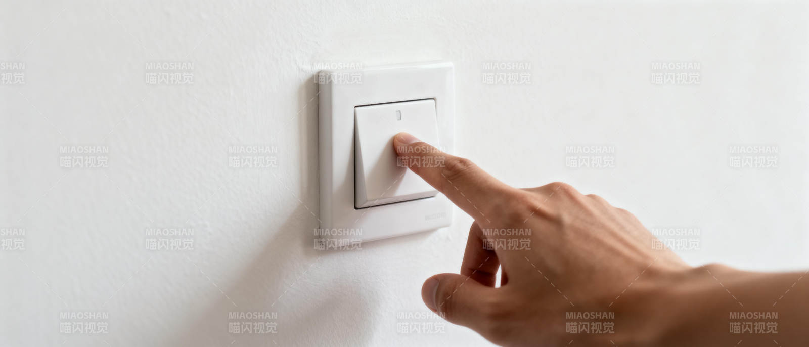 手指按动开关图片