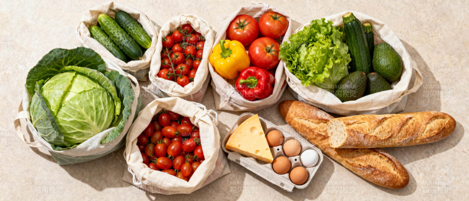 新鲜蔬果与面包图片