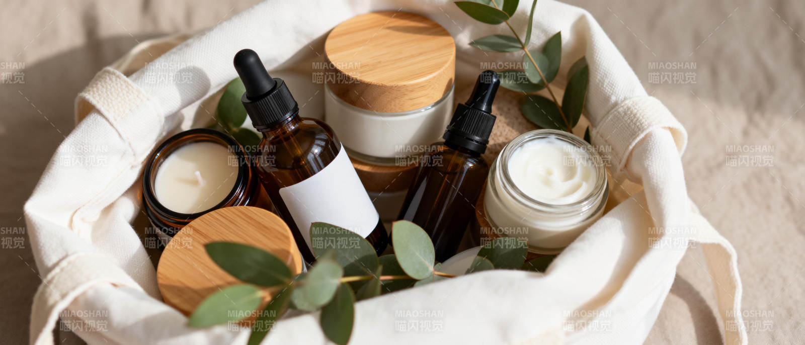 天然护肤套装图片