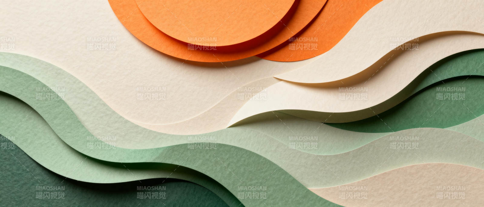 层叠波浪与橙日图片