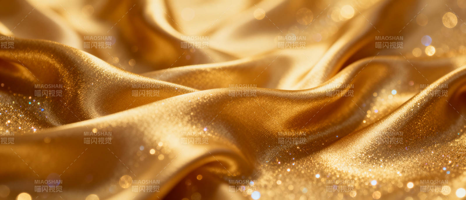 金色绸缎闪耀光芒图片