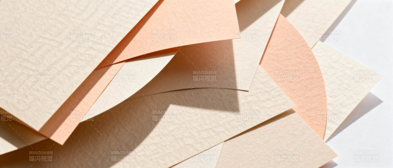 纸片叠影艺术图片