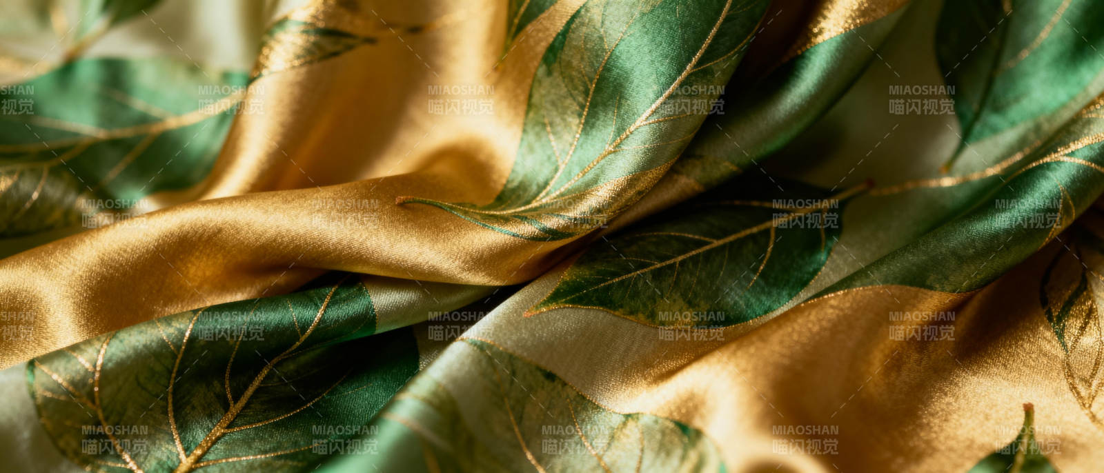 绿叶金丝织物图片