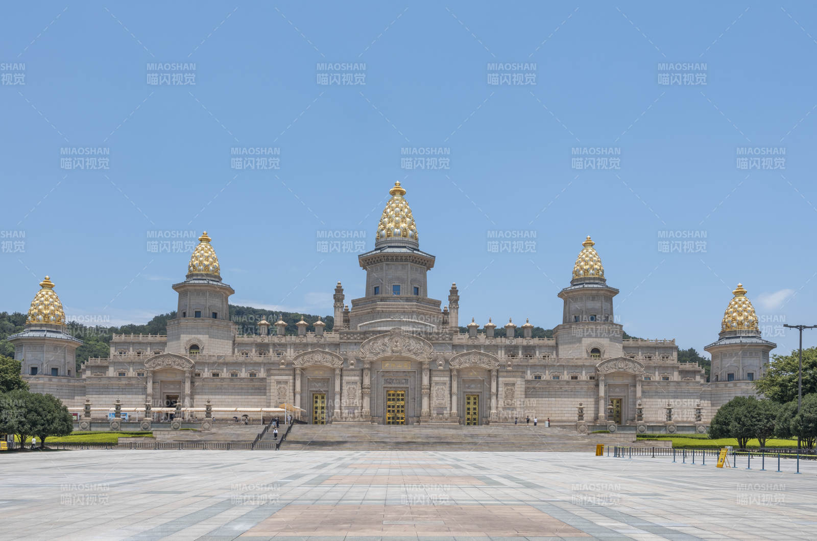 宏伟宫殿建筑群  灵山图片