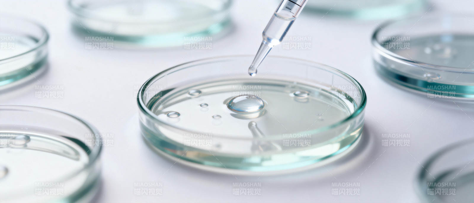 实验室滴液实验图片
