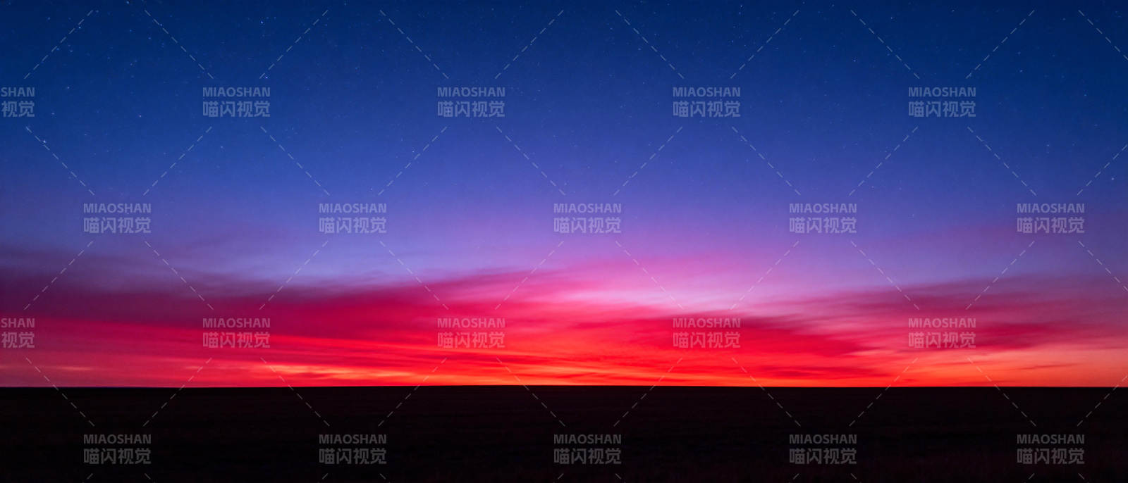 暮色红霞映天际图片