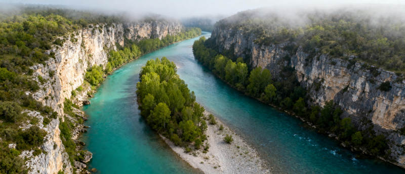 碧水峡谷风光图片