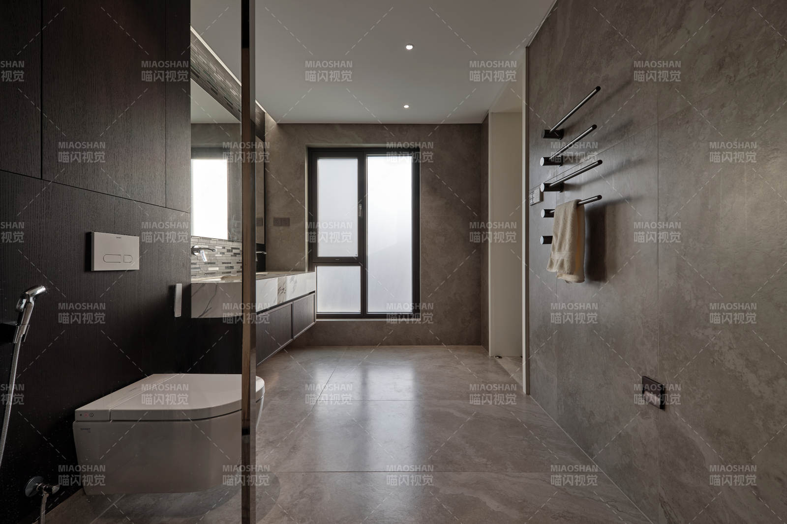 现代简约浴室设计图片