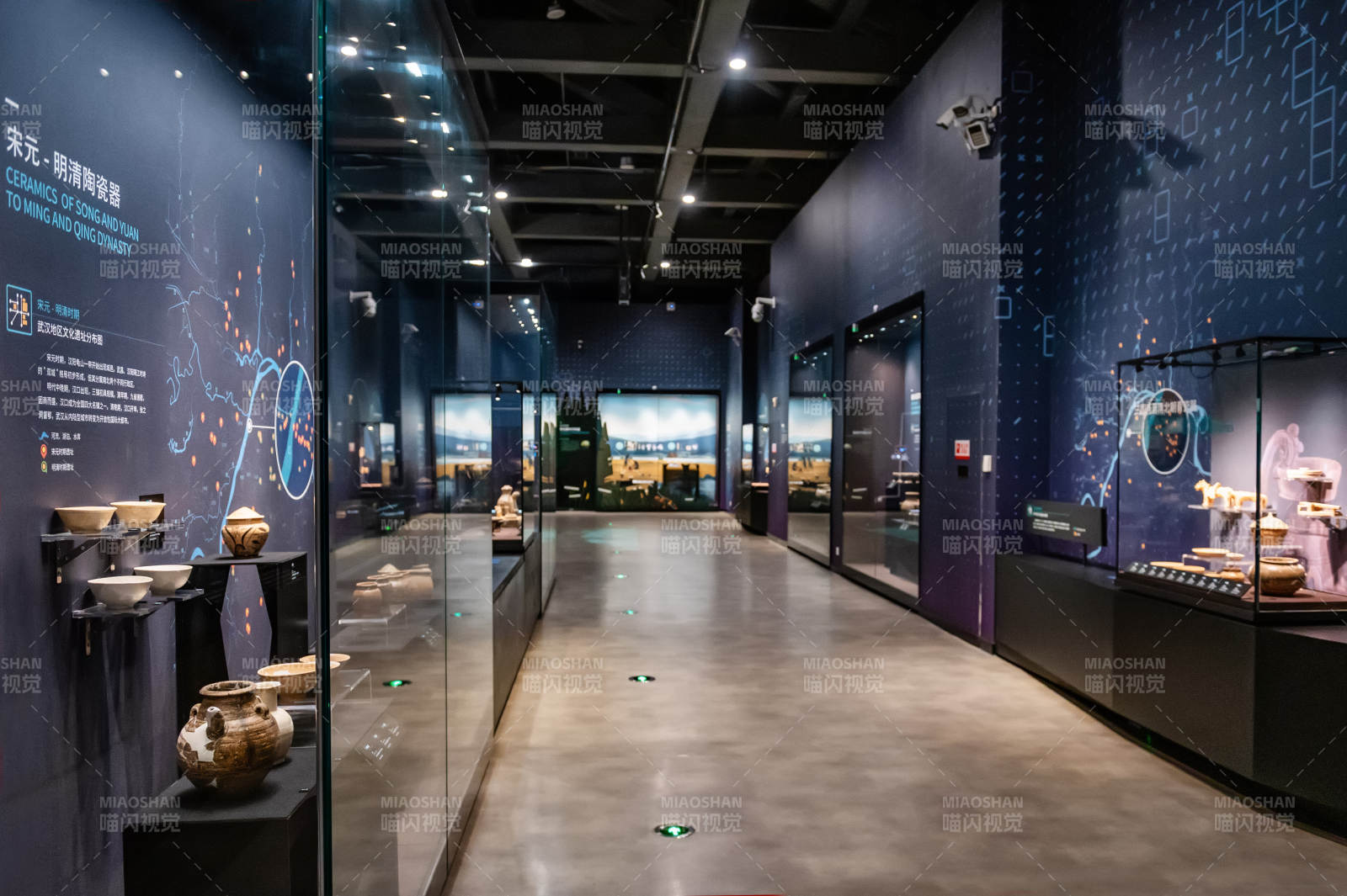 武汉盘龙城博物院-故邑风物展厅内景图片