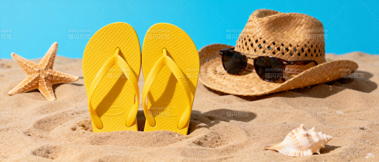 沙滩上的夏日风情图片