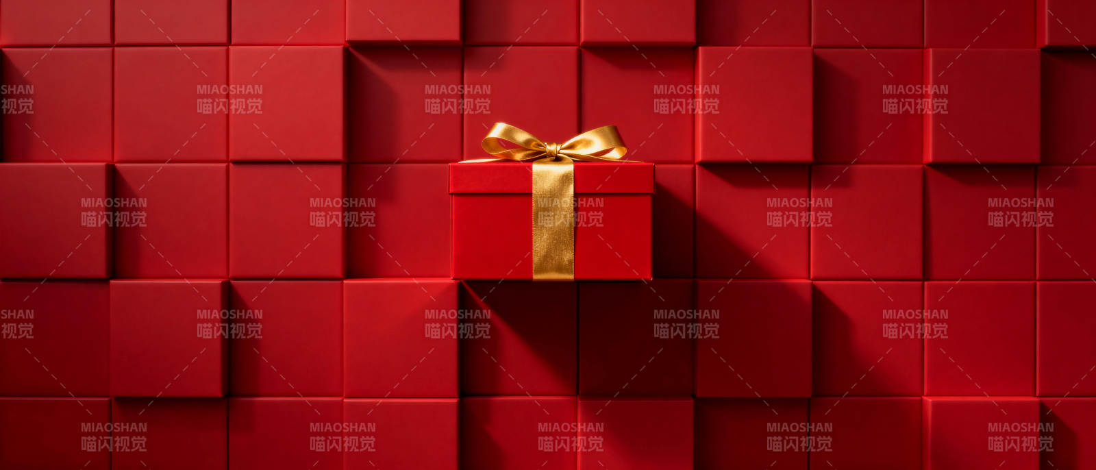 红色礼盒 金色丝带图片