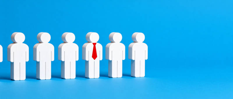 脱颖而出的领袖图片