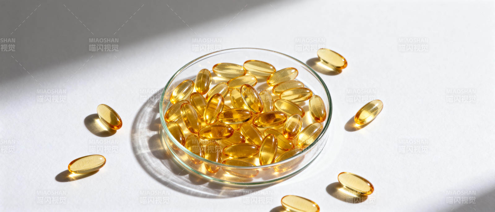 金黄胶囊 健康之选图片