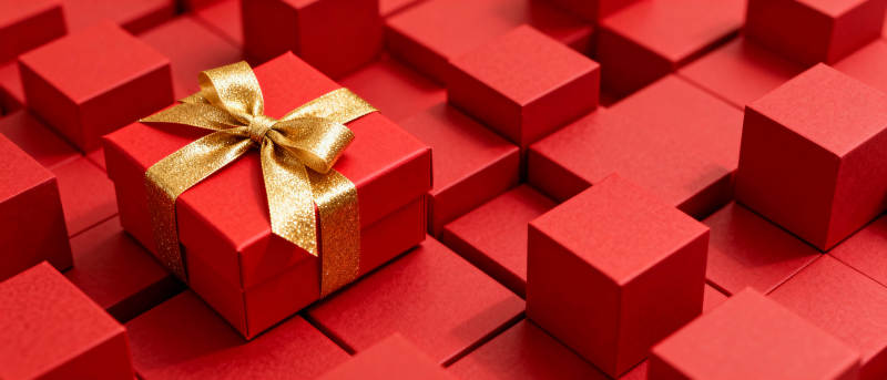 红色礼盒堆叠图图片
