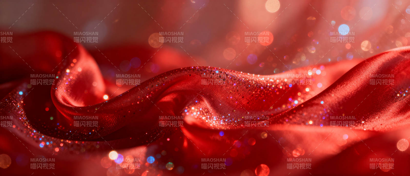 红绸闪耀光芒图片